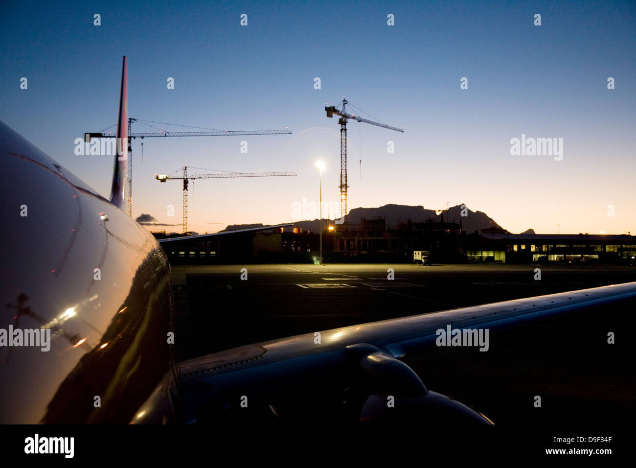 La construction de l'Aéroport International de la ville du Cap vers obtenir prêt installation arrivée massive visiteurs attendus au cours de l'année 2010 FIFA Banque D'Images