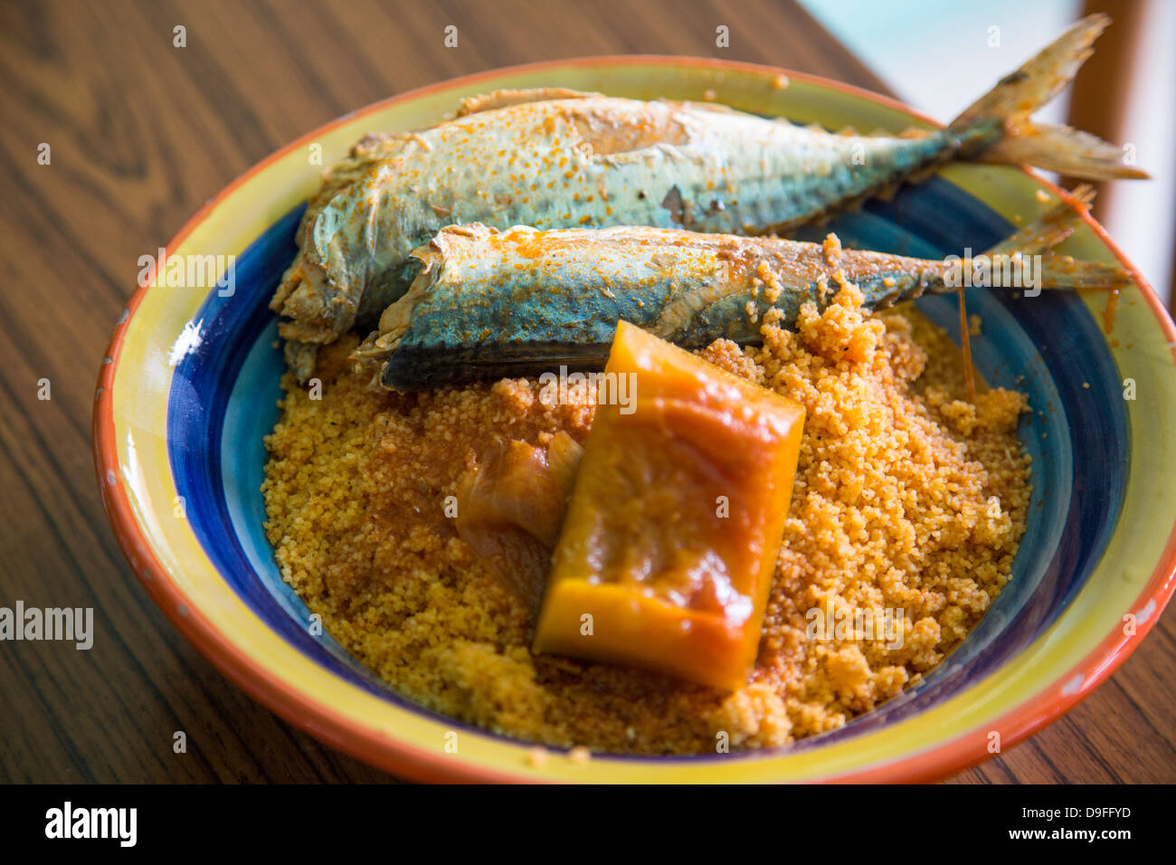 Couscous de poisson dans la Médina de Mahdia Tunisie Banque D'Images