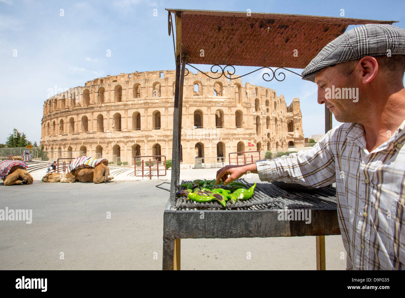 Cuisson au chili, le colisée romain d'El Jem Tunisie Banque D'Images