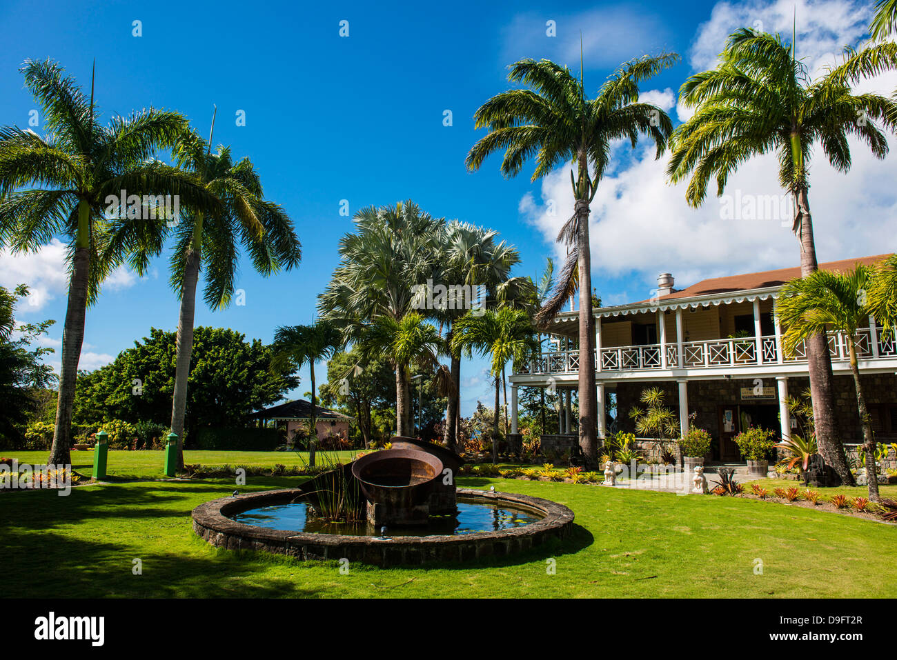 Manoir historique dans le jardin botanique sur l'île de Nevis, Saint Kitts et Nevis, Iles sous le vent, Antilles, Caraïbes Banque D'Images