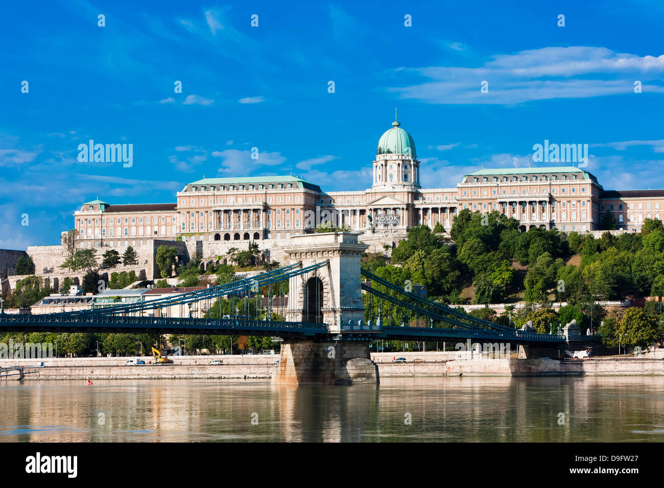 Château de Buda au-dessus du Danube, Budapest, Hongrie Banque D'Images Château de Buda au-dessus du Danube, Budapest, Hongrie Banque D'Images