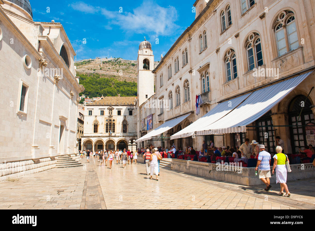 La ville de Dubrovnik Bell Tower, Vieille Ville, site du patrimoine mondial de l'UNESCO, Dubrovnik, Dalmatie, Croatie Banque D'Images