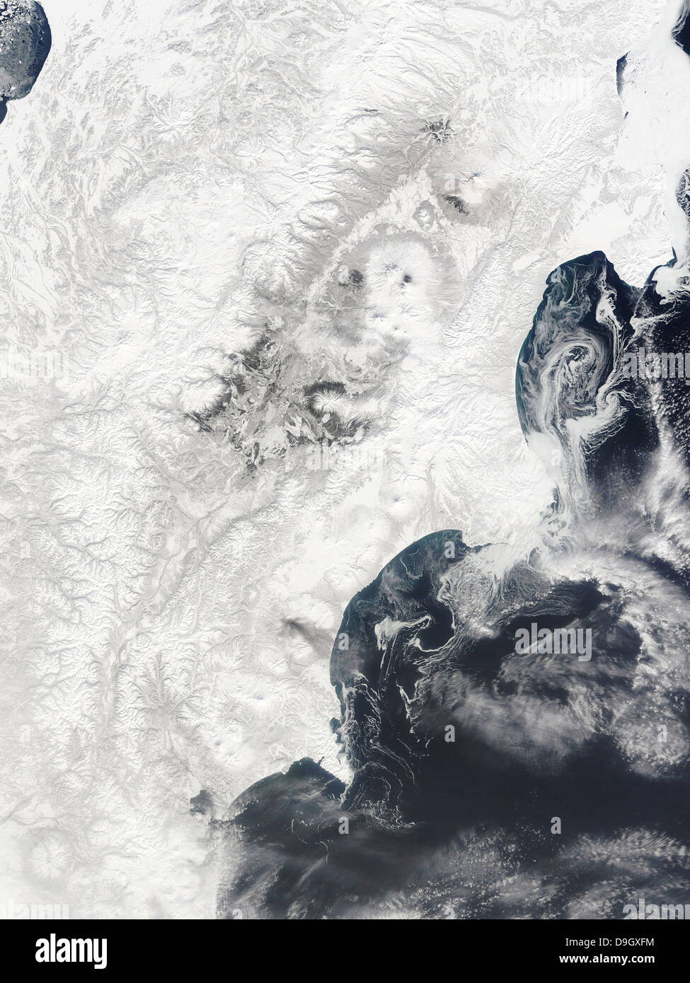 2 avril 2010 - Les volcans dans le centre de la péninsule du Kamtchatka, dans l'est de la Russie. Banque D'Images