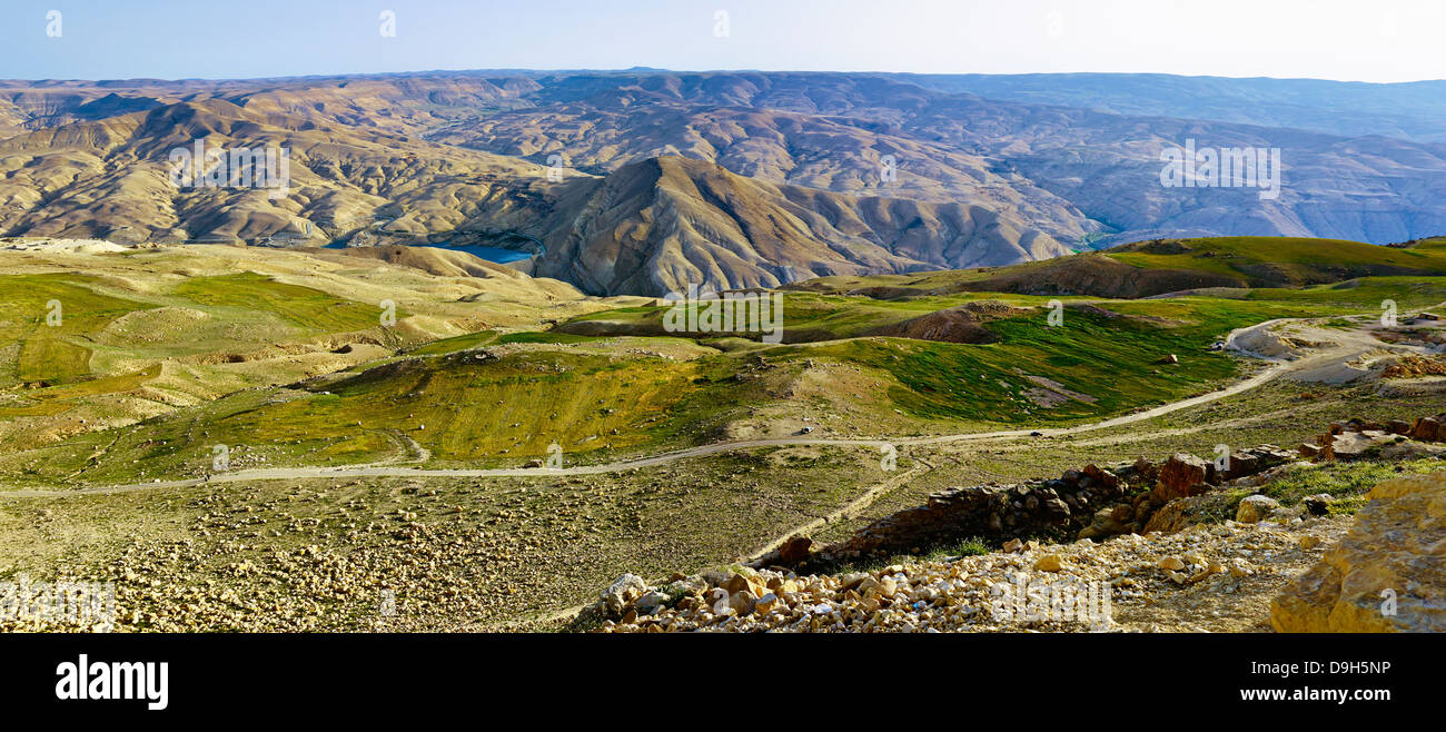 Wadi al Hasa avec barrage Tannur, Karak/ Province Tafilah, Jordanie, Moyen-Orient Banque D'Images