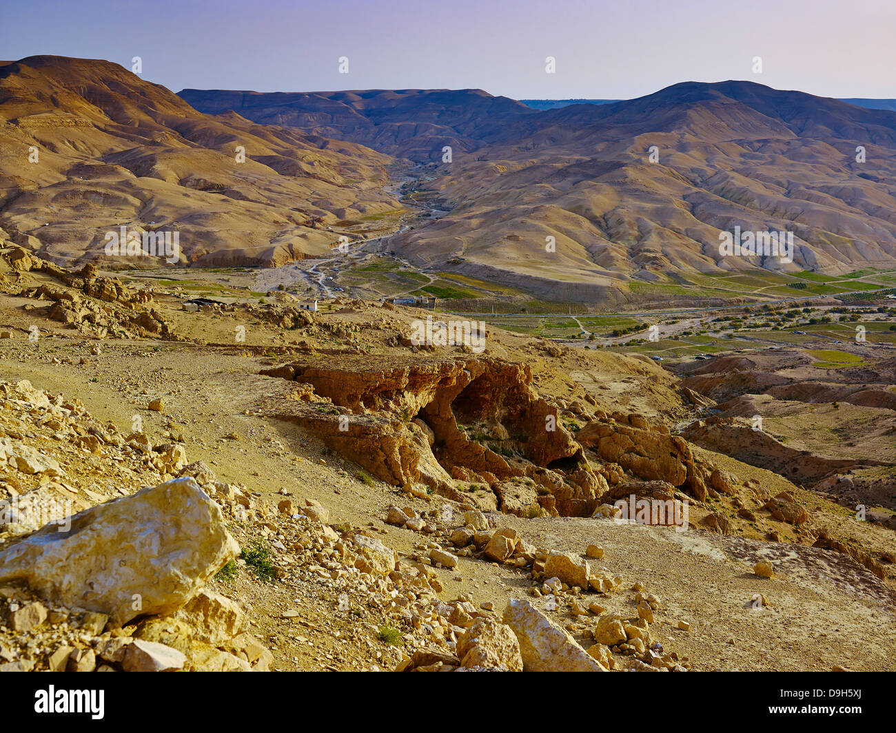 Wadi al Hasa avec barrage Tannur, Karak/ Province Tafilah, Jordanie, Moyen-Orient Banque D'Images