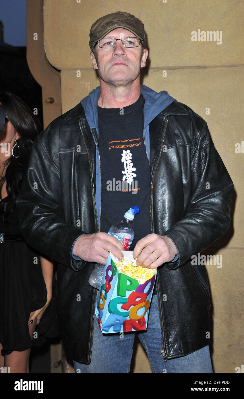 Michael Rooker Los Angeles première de "super" tenue à l'Egyptian Theatre - Arrivées Los Angeles, Californie - 21.03.11 Banque D'Images