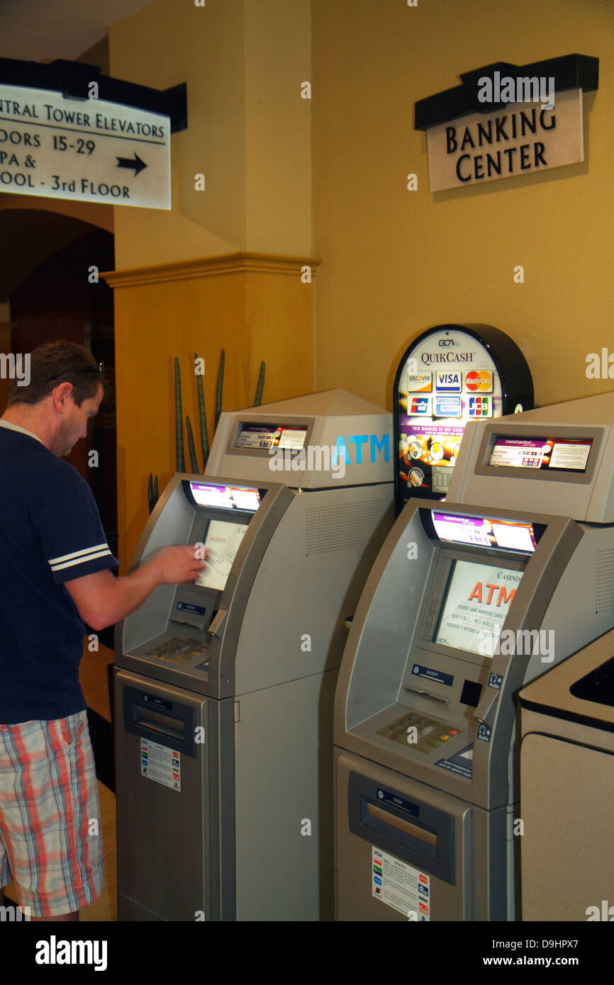 Las Vegas Nevada, Westgate Las Vegas Resort & Casino, hall, homme hommes, libre-service, guichet automatique, banque, NV130329120 Banque D'Images