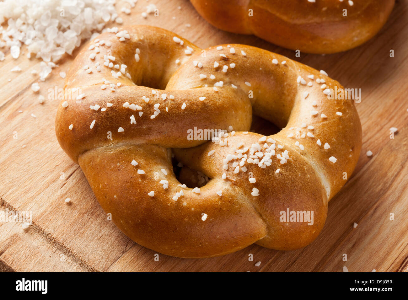 Chaleureuse maison Soft Pretzel de sel sur le dessus Banque D'Images