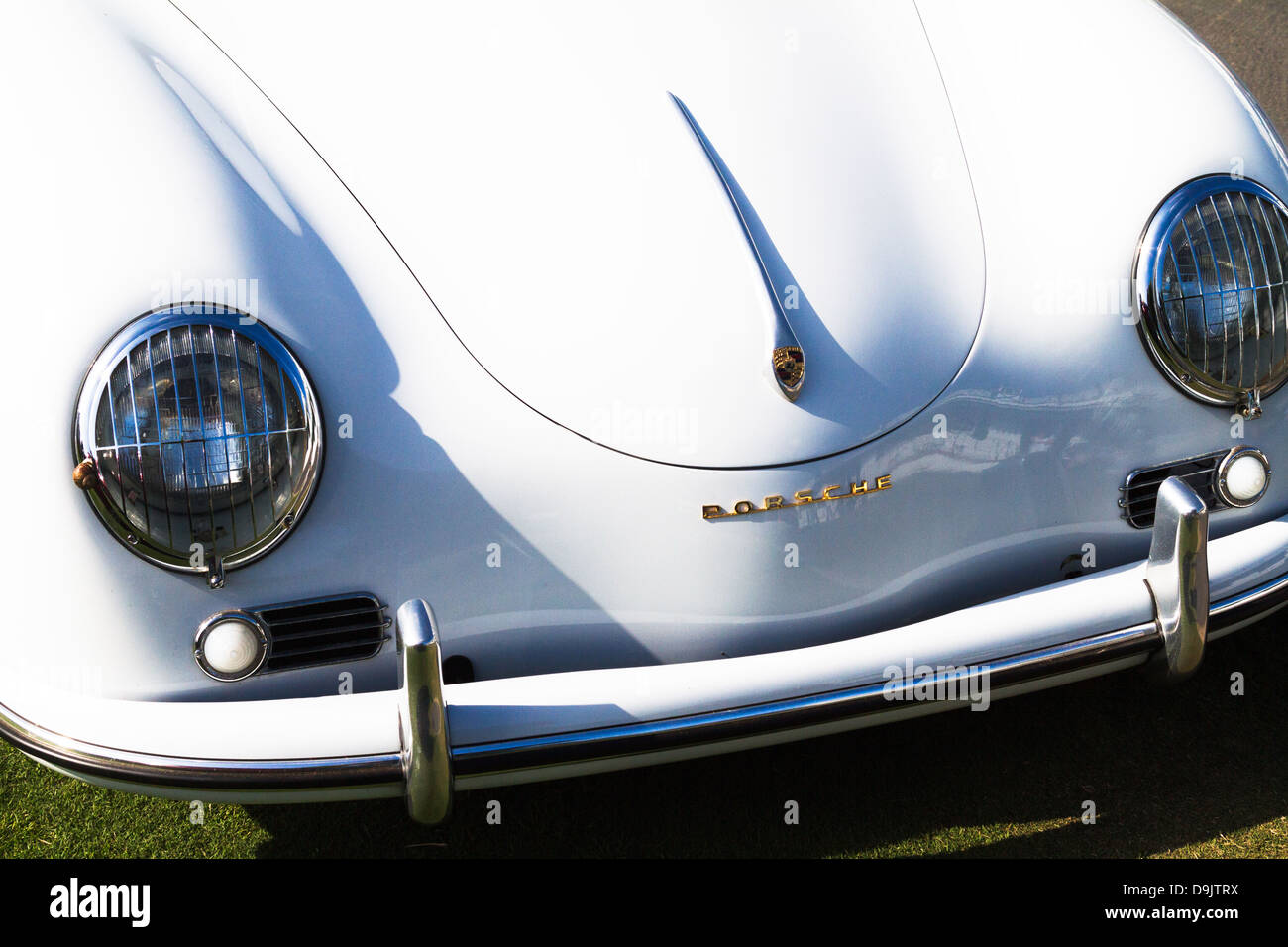 Classic vintage restauré Porsche blanc Super 1600 en parfait état Banque D'Images