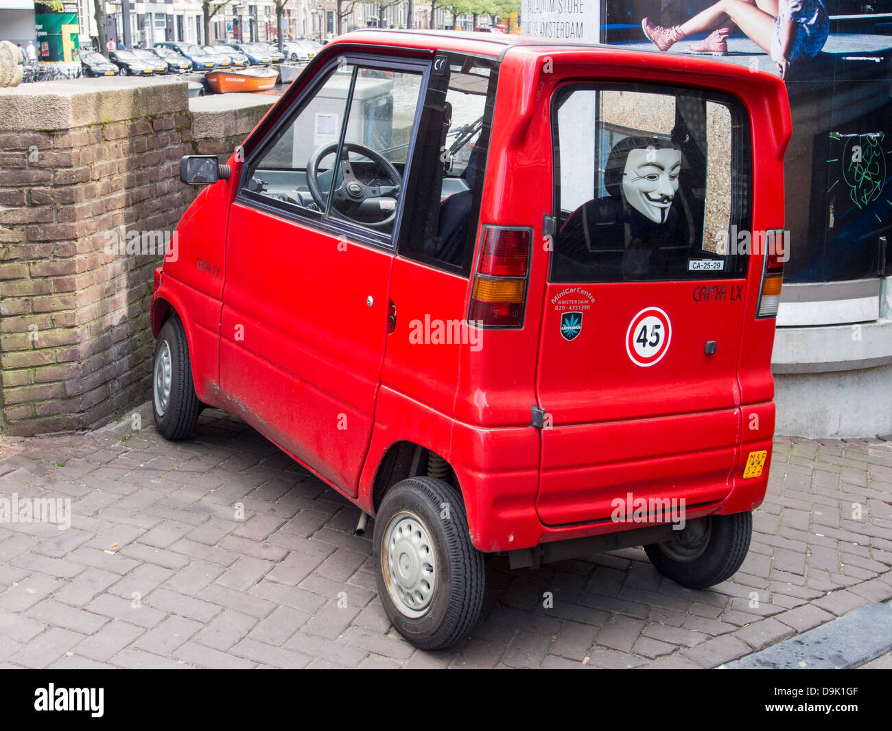 Une voiture à Amsterdam, Pays-Bas. Banque D'Images