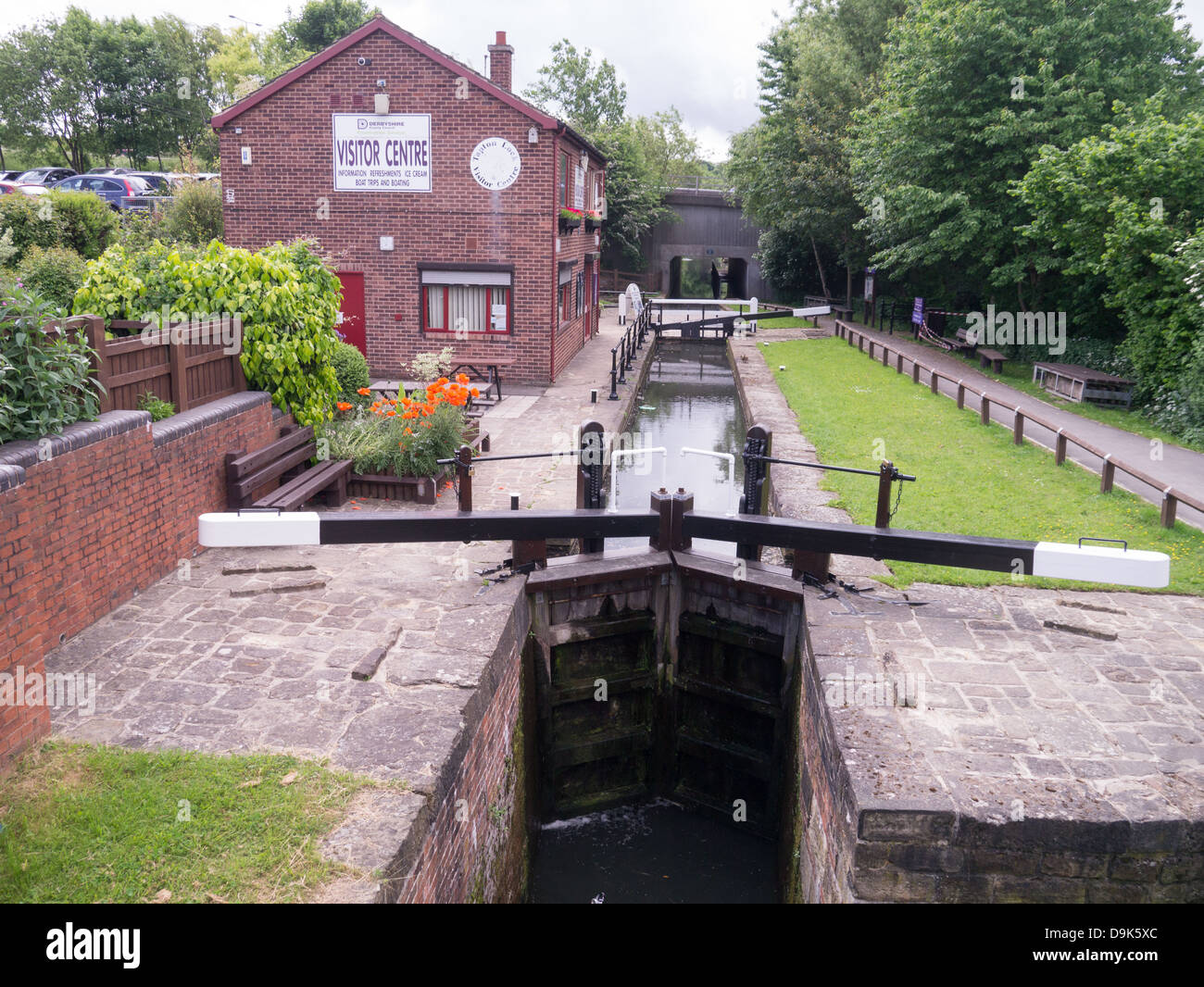 Le Chesterfield Canal cours pour 46 milles de la rivière Trent au milieu de Chesterfield. Banque D'Images