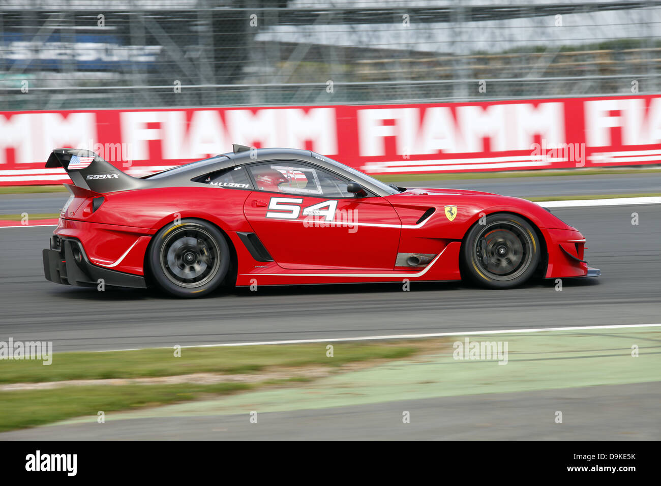 Voiture rouge 54 Ferrari 599XX VOITURE PISTE DE SILVERSTONE SILVERSTONE SILVERSTONE ANGLETERRE 16 Septembre 2012 Banque D'Images