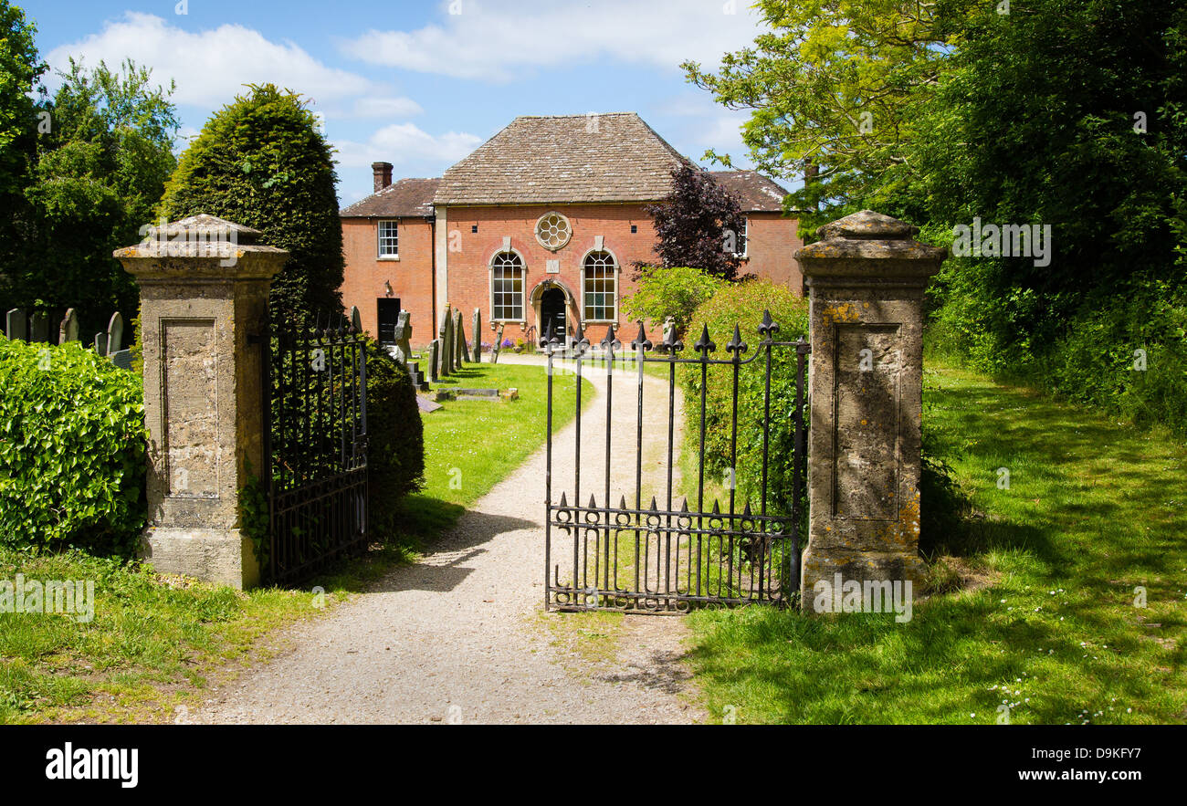 Chapelle méthodiste dans le village de Bratton par le Wiltshire Downs UK Banque D'Images