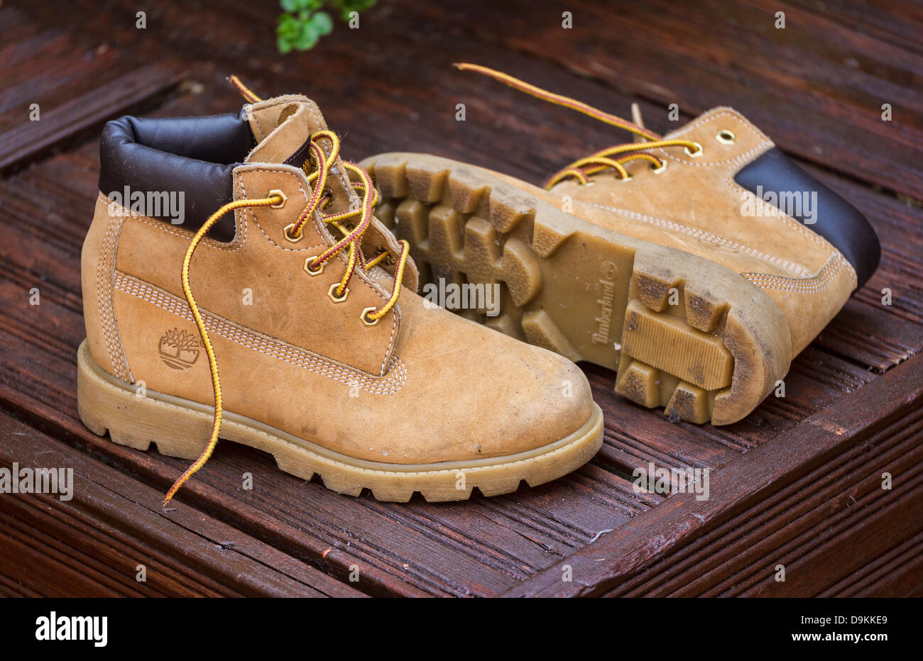 Timberland boots Banque de photographies et d'images à haute résolution -  Alamy