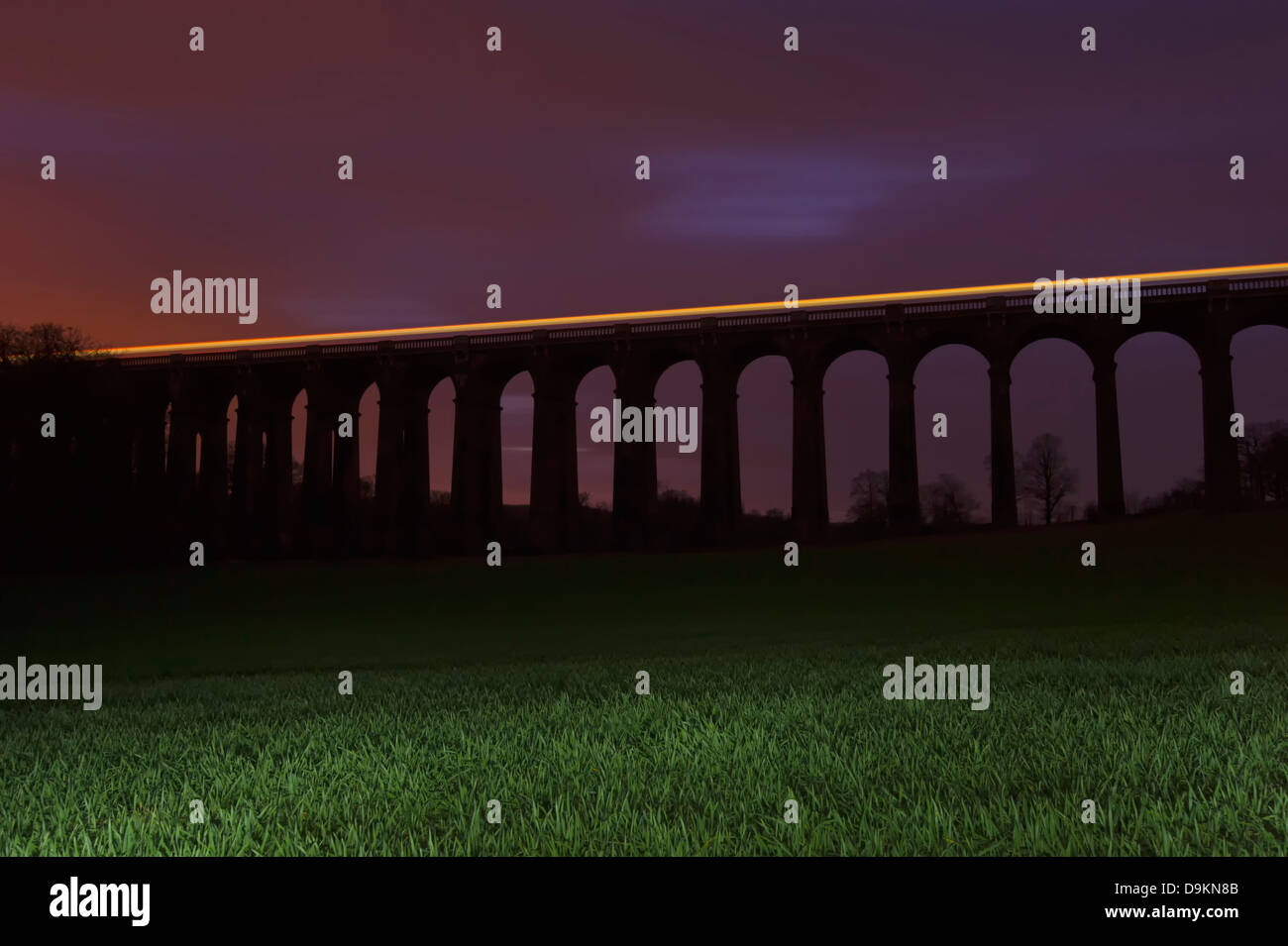 Ouse Valley viaduct at Dusk Banque D'Images