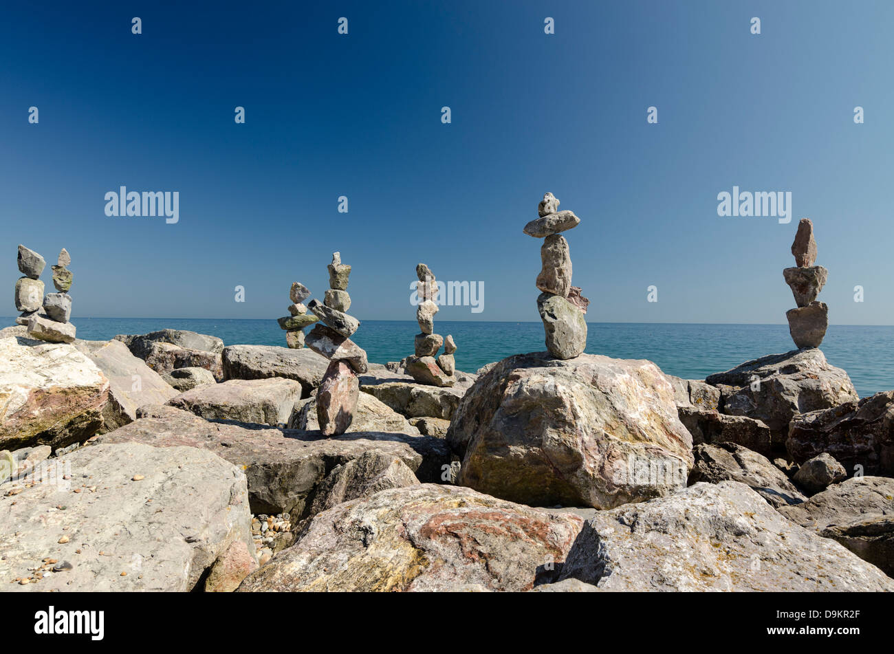 Rock balancing par Dr Pierre Geebers Orthing Pebbleman Le 2 juillet Banque D'Images