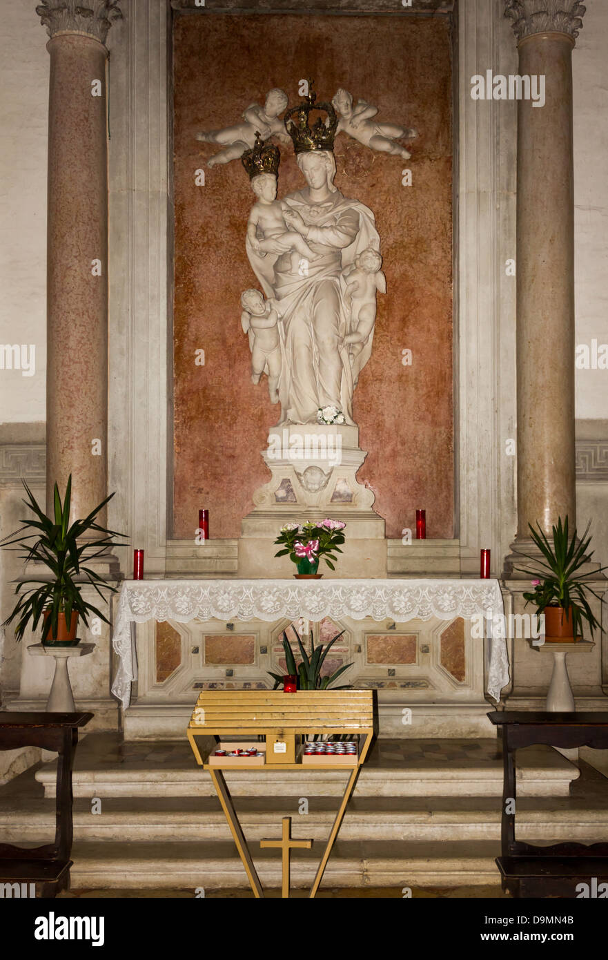 Détail dans la Basilique di San Giorgio Maggiore, à Venise Banque D'Images