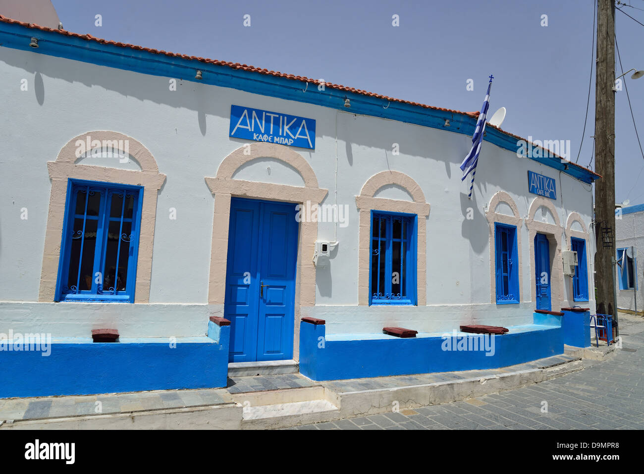 Antika' 'cafe bar, Gennadi, Rhodes (Rodos) région, le Dodécanèse, Grèce, région sud de la Mer Egée Banque D'Images
