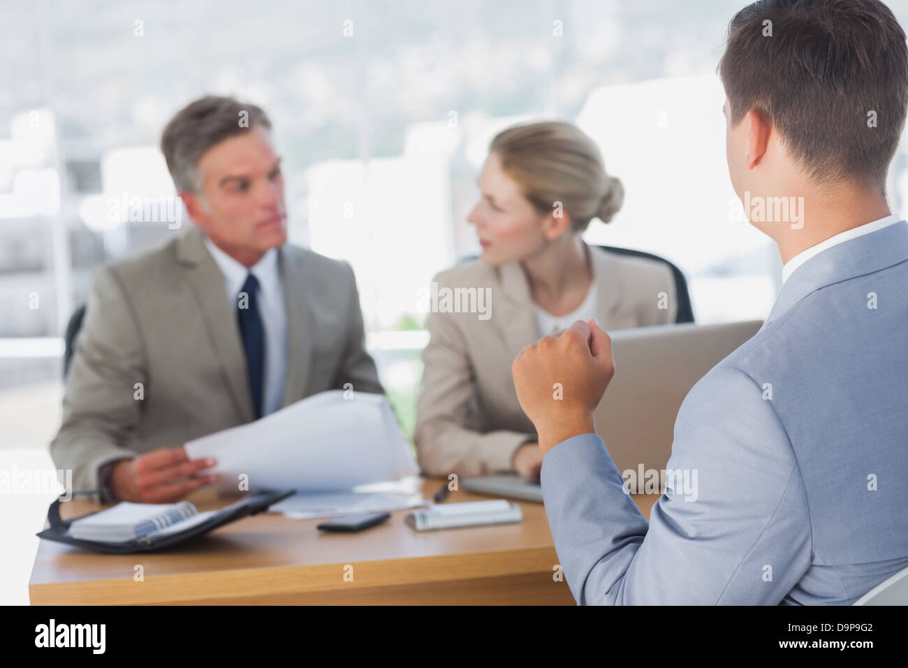 Les gens d'affaires candidat interview Banque D'Images