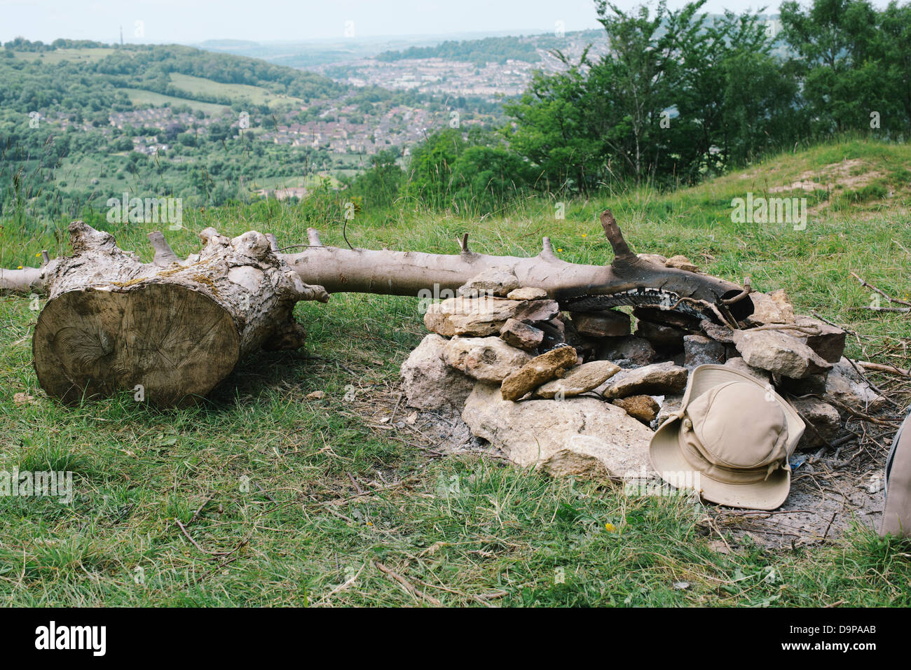 Feu de camp surplombant Bath DE MALMESBURY MOUNTAIN WOOD Banque D'Images