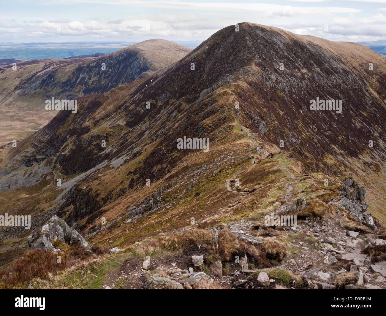 Vue de Pen an Helgi du stylo et Llithrig y Wrach, de Bwlch Eryl Farchog Carneddau dans les montagnes de Snowdonia Banque D'Images