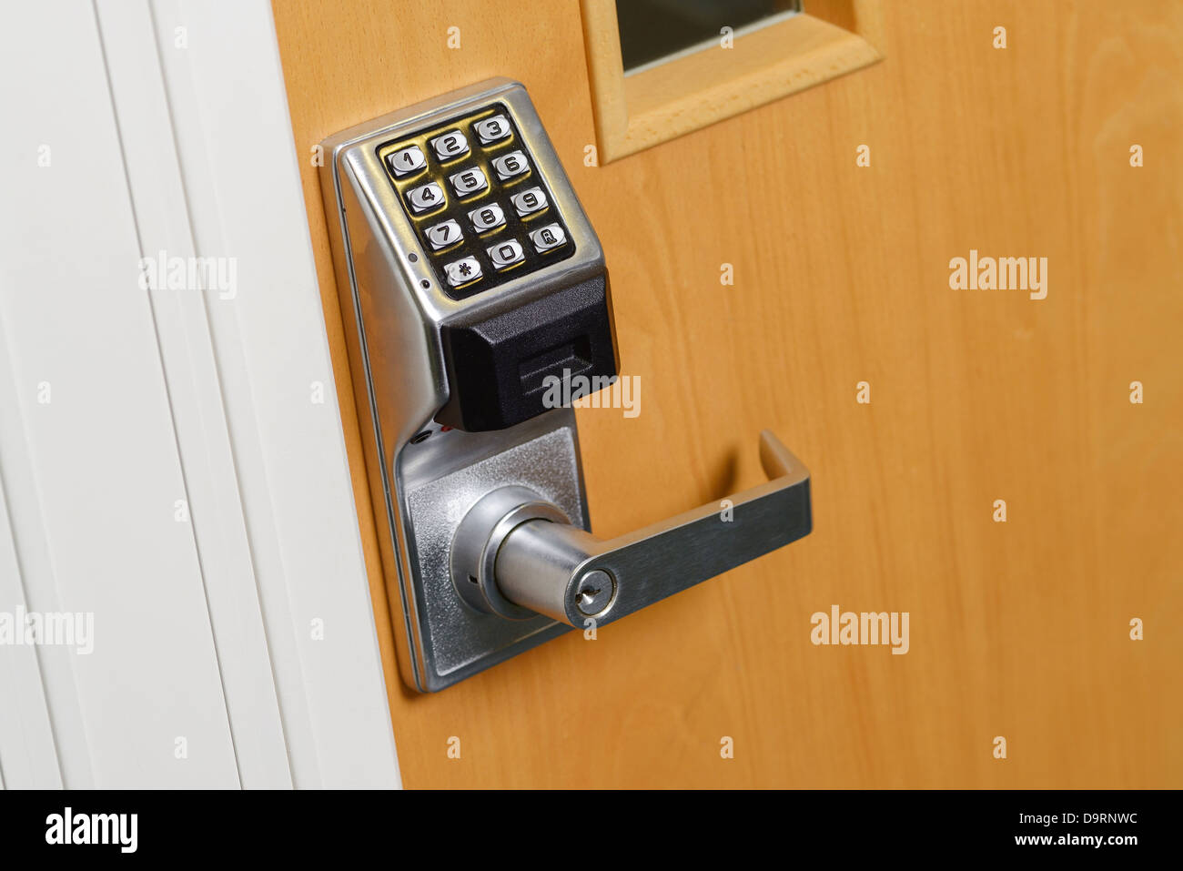 Clavier numérique de la poignée de porte de bureau Banque D'Images