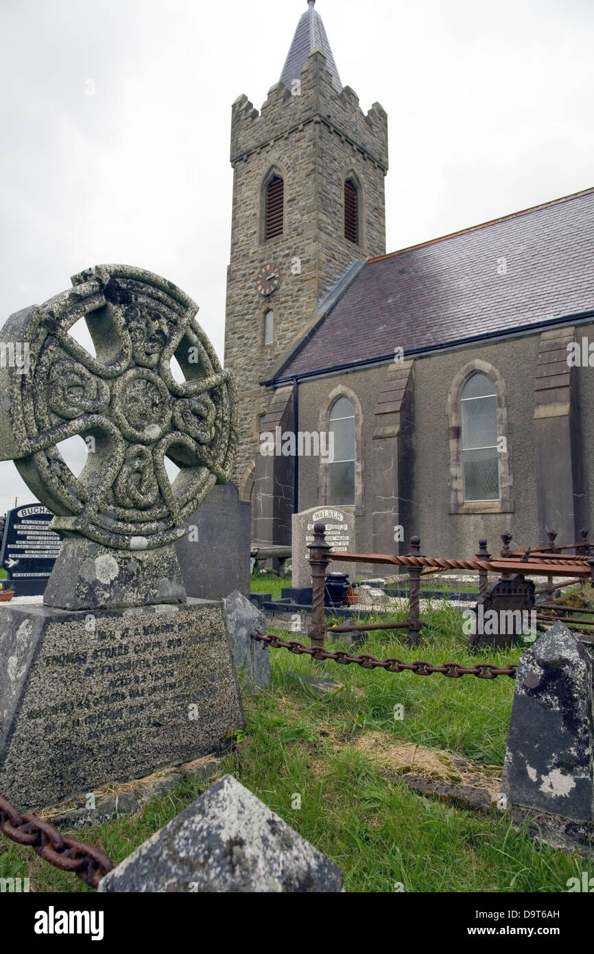 Église et tombeau. Glemcolumbkile l'église. Greeneville, comté de Donegal , Irlande. Banque D'Images