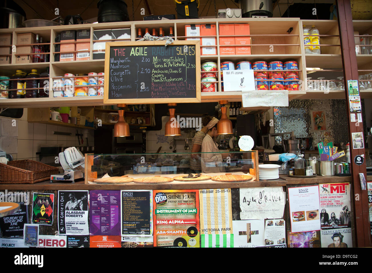 Marché de Brixton Village, Lapin Agile Cafe intérieur Arcade dans le sud de Londres - Royaume-Uni Banque D'Images