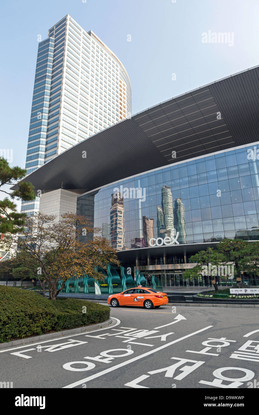 Centre des Expositions COEX dans le moderne quartier des affaires de Gangnam-gu, Seoul, Corée du Sud, Asie Banque D'Images