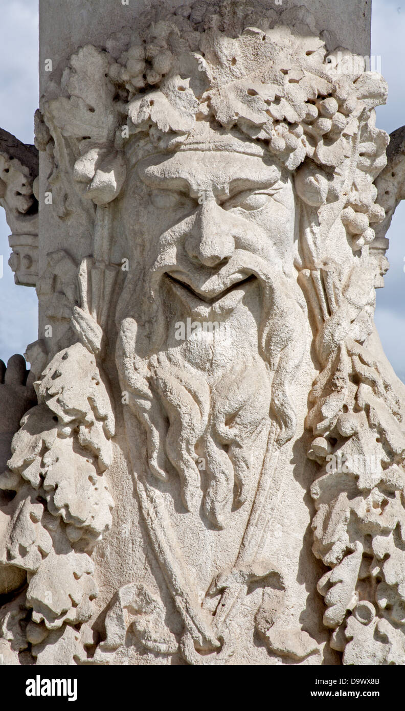 Mythologie - Madrid à partir de la fontaine en face du parc du Retiro Banque D'Images