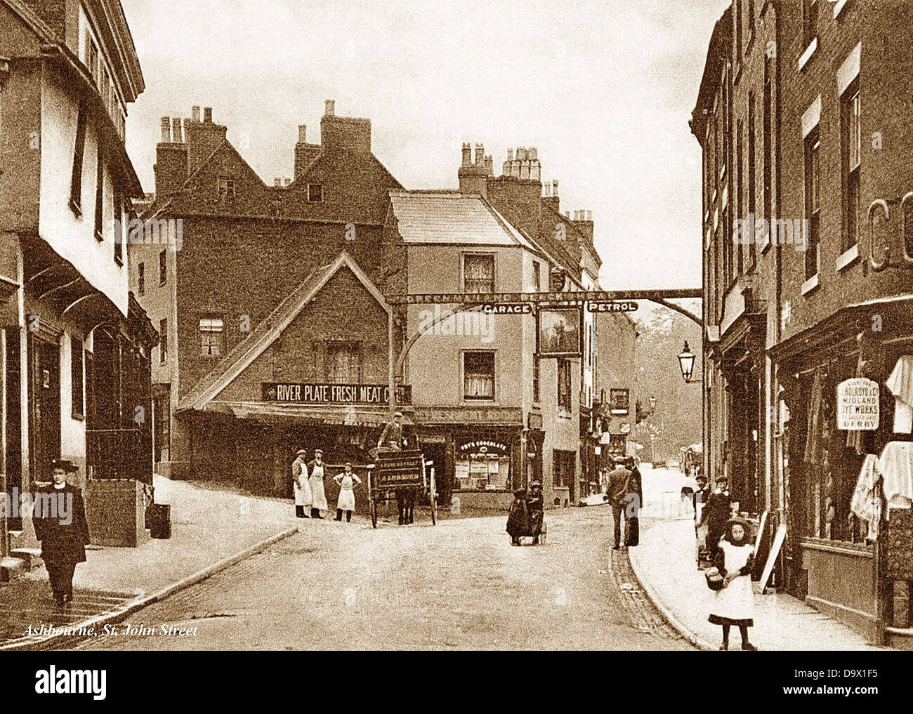 Ashbourne Rue St. John début des années 1900 Banque D'Images