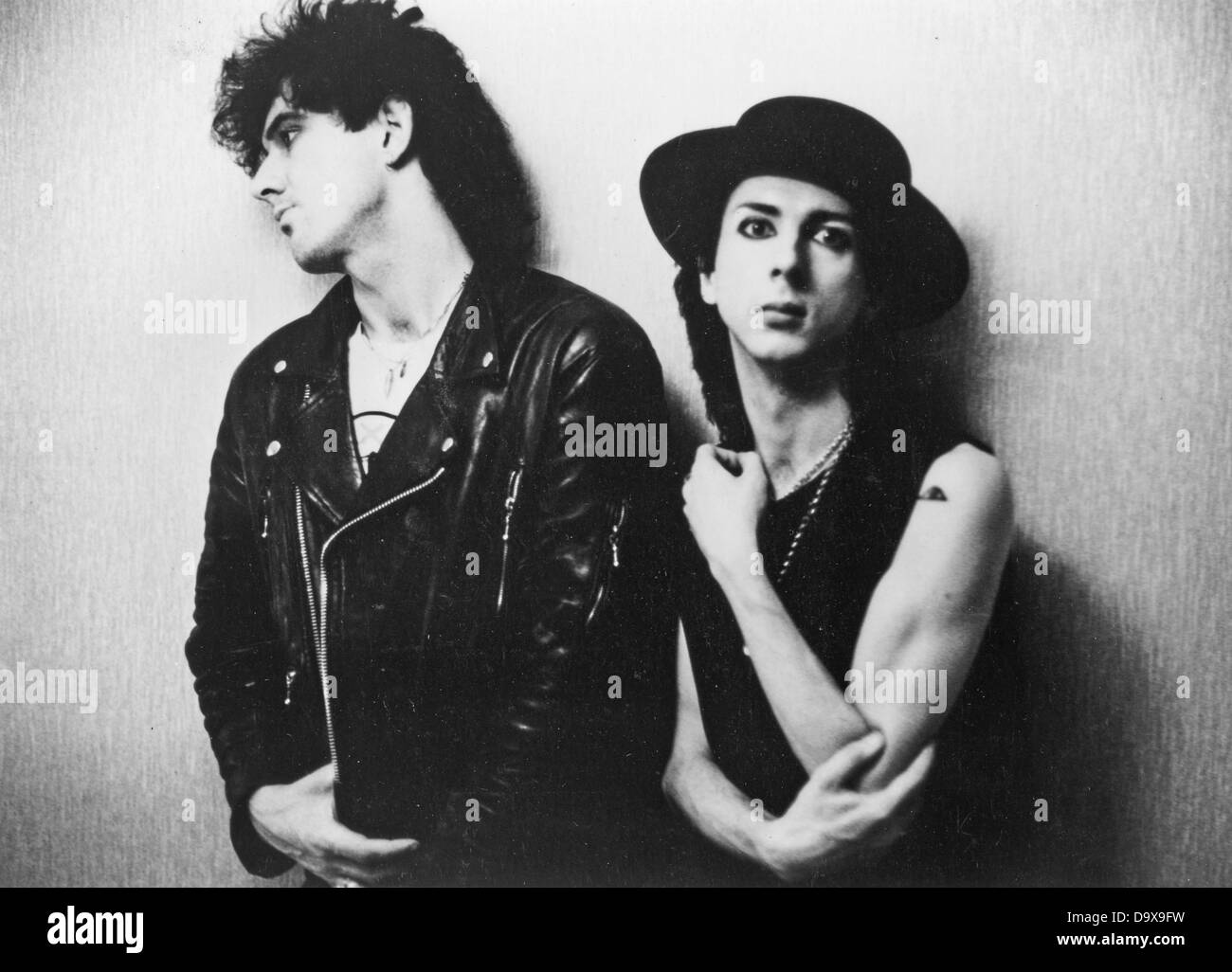 Photo de promotion SOFT CELL UK synthpop duo avec Marc Almond à droite et David Ball Banque D'Images