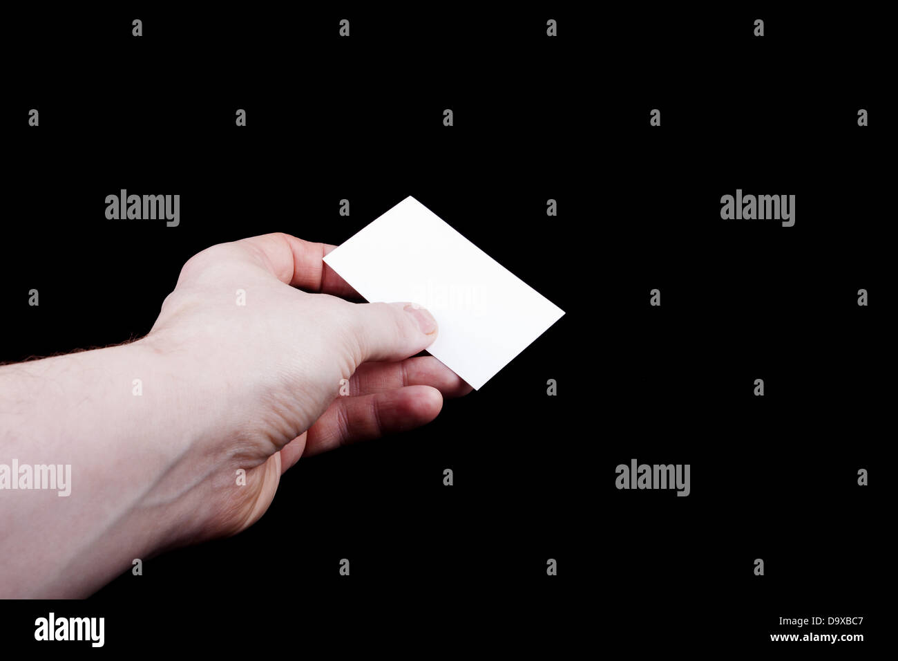 Man hand holding a blank business card. Banque D'Images