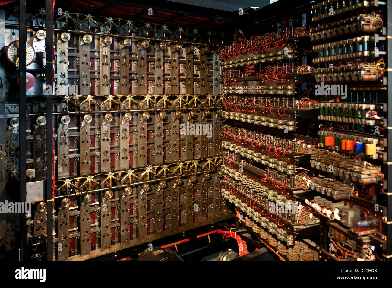 Bletchley Park, Milton Keynes, Buckinghamshire, Angleterre, accueil d'énigmes et le Code Breakers dans WW2. Mai 2013 Banque D'Images