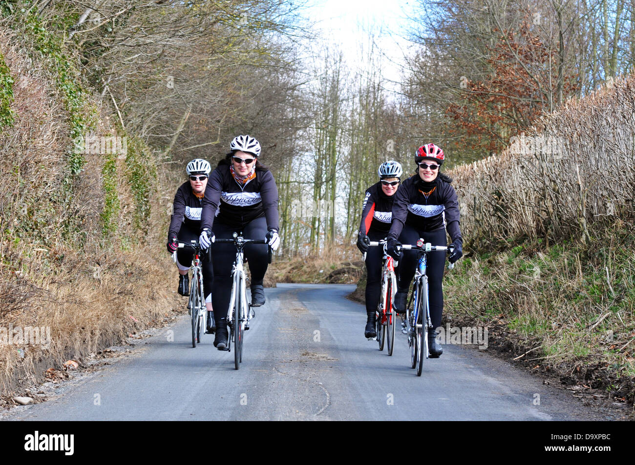 Women's Club de vélo rouler ensemble, Yorkshire du Nord Banque D'Images