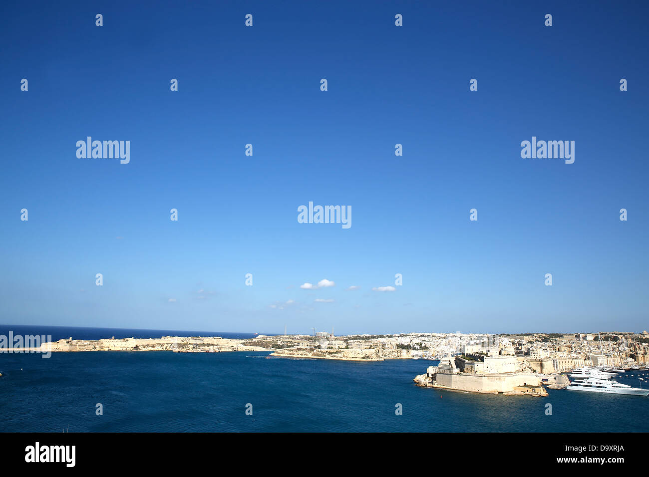 Vue sur le Fort Rikazoli et Birgu à Malte, l'Europe. Banque D'Images