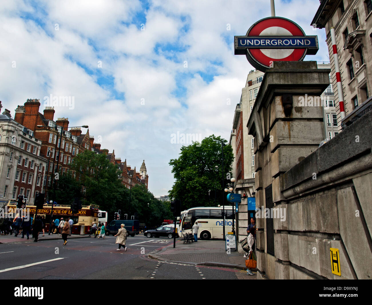 La station de métro Baker Street entrée sur Marylebone Road, Londres, Angleterre, Royaume-Uni Banque D'Images