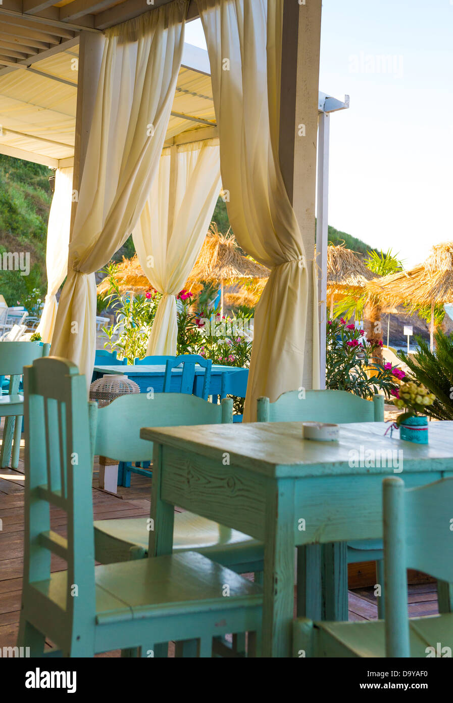 Beach Restaurant d'été sur la mer Banque D'Images