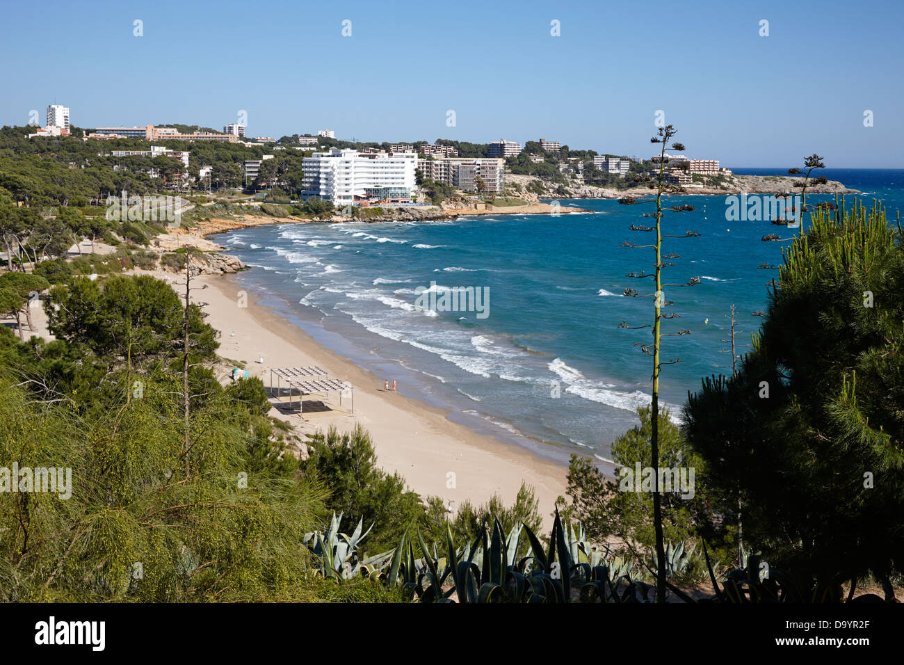Playa llarga et cap de Salou waterfront properties sur la costa dorada espagne catalogne Banque D'Images