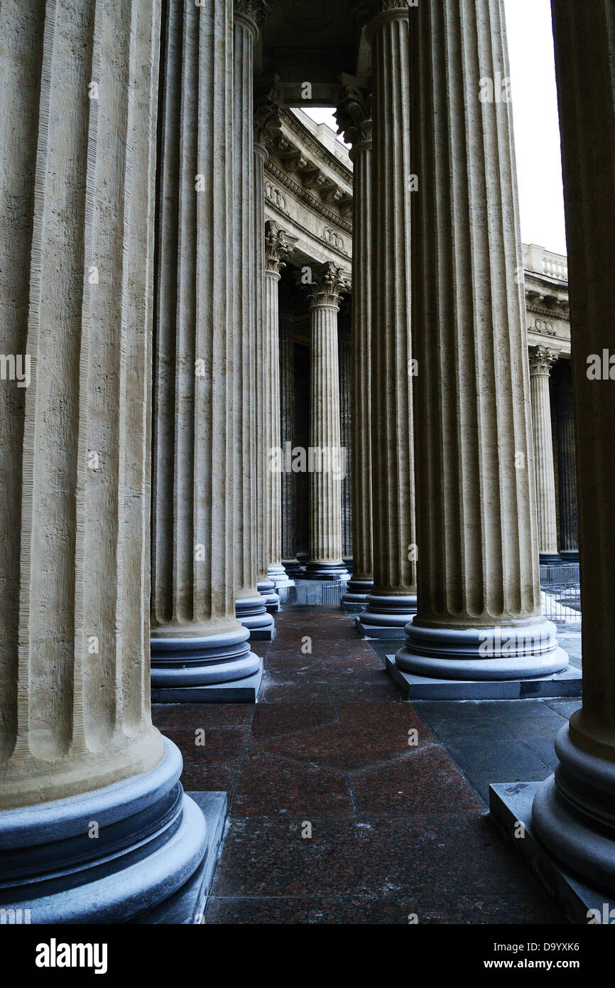 Colonnade de la Cathédrale de Kazan à Saint-Pétersbourg (Russie) Banque D'Images
