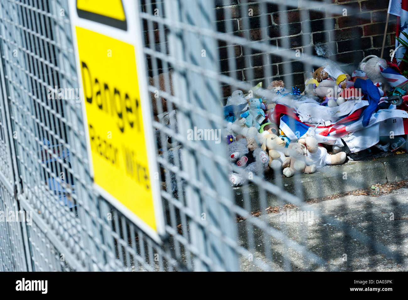 Londres, Royaume-Uni - 29 juin 2013 : Hommages à Lee Rigby portées par des gens de Woolwich on Armed Forces Day Crédit : Piero Cruciatti/Alamy Live News Banque D'Images
