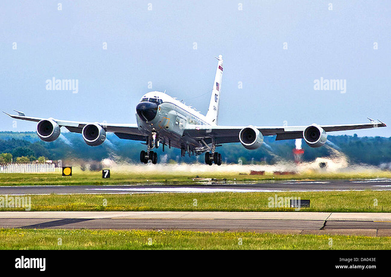 Le 95th reconnaissance Squadron exploite le RC-135 rivet joint, un avion de reconnaissance spécialisé utilisé par l'US Air Force pour les opérations de renseignement et de surveillance des signaux. Banque D'Images