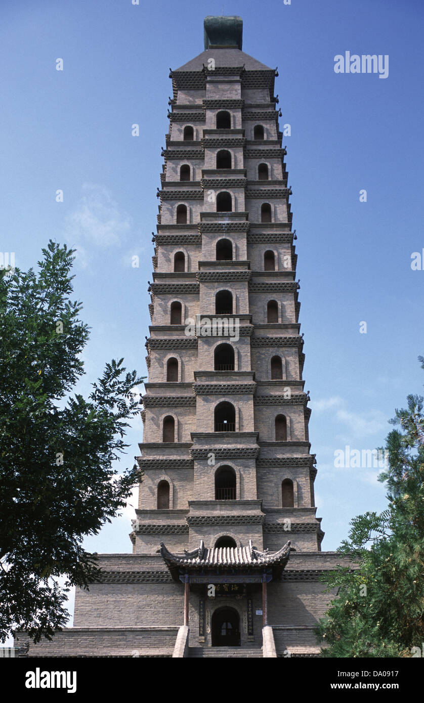 Vue sur la mer 54 mètres Treasure Haibao ta, également connu sous le nom de la pagode du Nord Bei ta première construite au 5e siècle, reconstruite au xviiie siècle dans le style original situé à Yinchuan ville capitale de la région autonome du Ningxia Hui, Chine Banque D'Images