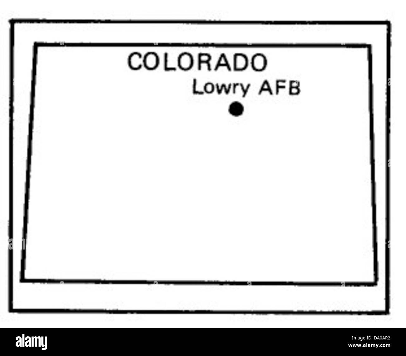 Cette carte montre la configuration et les zones opérationnelles de la base aérienne de Lowry dans le Colorado. Lowry AFB était un site important pour la formation des pilotes et les opérations de l'aviation militaire des années 1930 aux années 1960 Banque D'Images Cette carte montre la configuration et les zones opérationnelles de la base aérienne de Lowry dans le Colorado. Lowry AFB était un site important pour la formation des pilotes et les opérations de l'aviation militaire des années 1930 aux années 1960 Banque D'Images