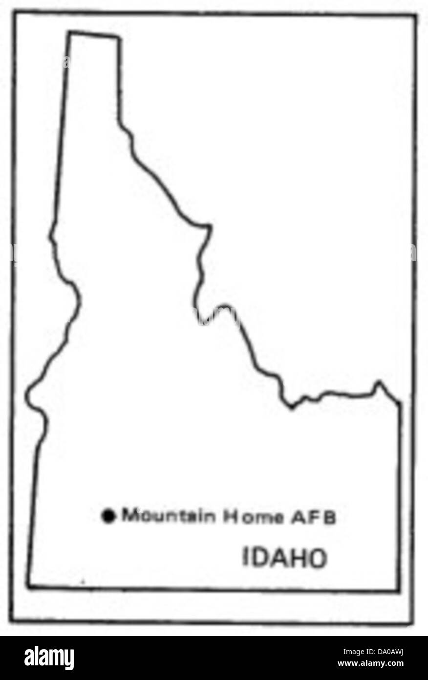 Une carte de Mountain Home Air Force base (MHAFB) détaillant la disposition de la base, y compris les installations aéroportuaires, les hangars et les zones opérationnelles utilisées par divers escadrons et aéronefs. Banque D'Images