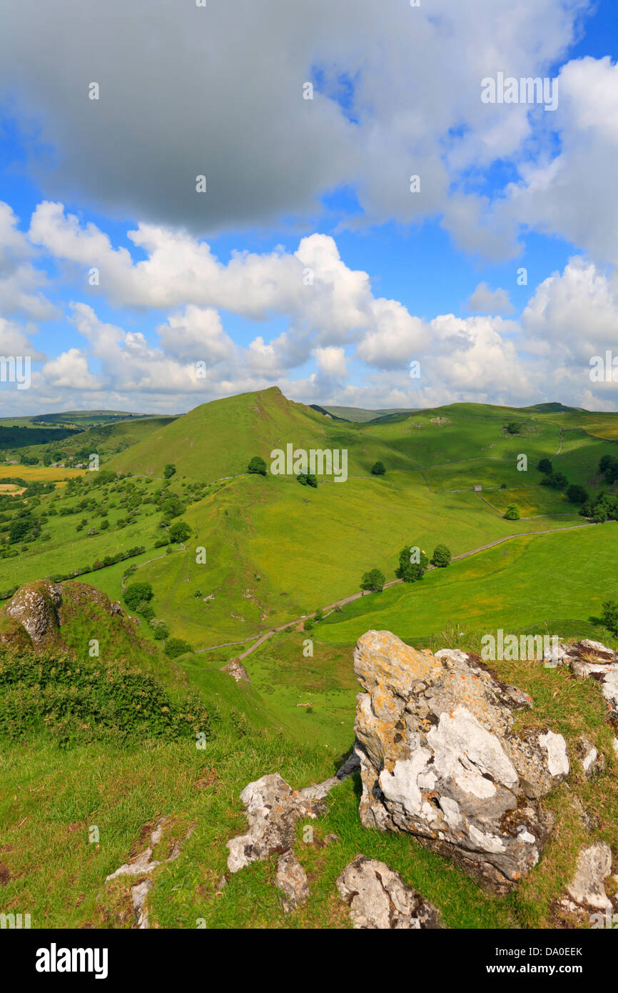 Chrome Hill de Parkhouse Hill près de Longnor, Derbyshire Peak District National Park, Angleterre, Royaume-Uni. Banque D'Images