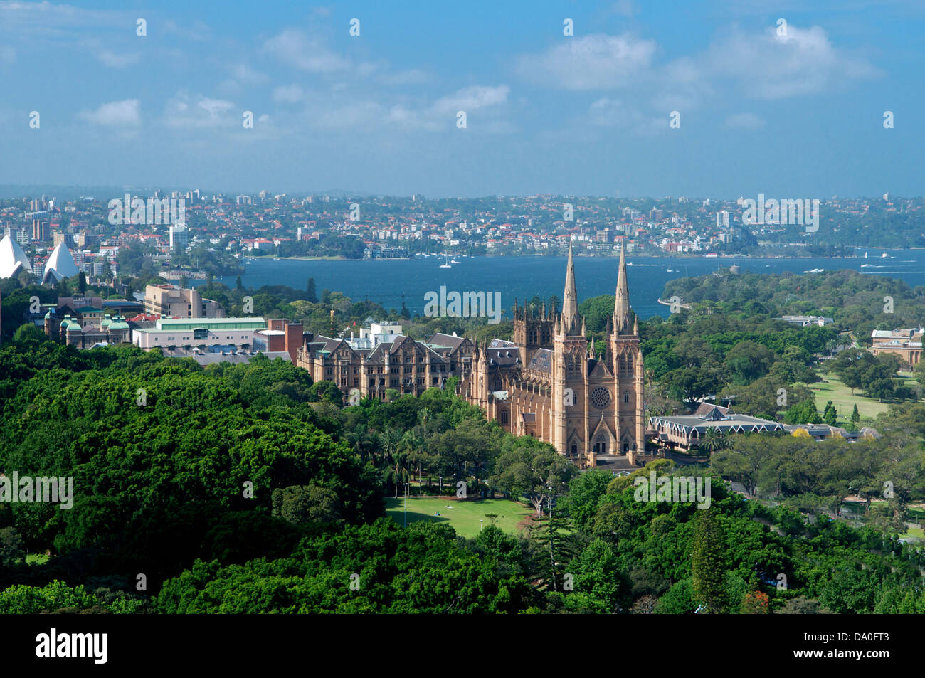Vue aérienne de Hyde Park et de la cathédrale St Mary Sydney New South Wales Australie Banque D'Images