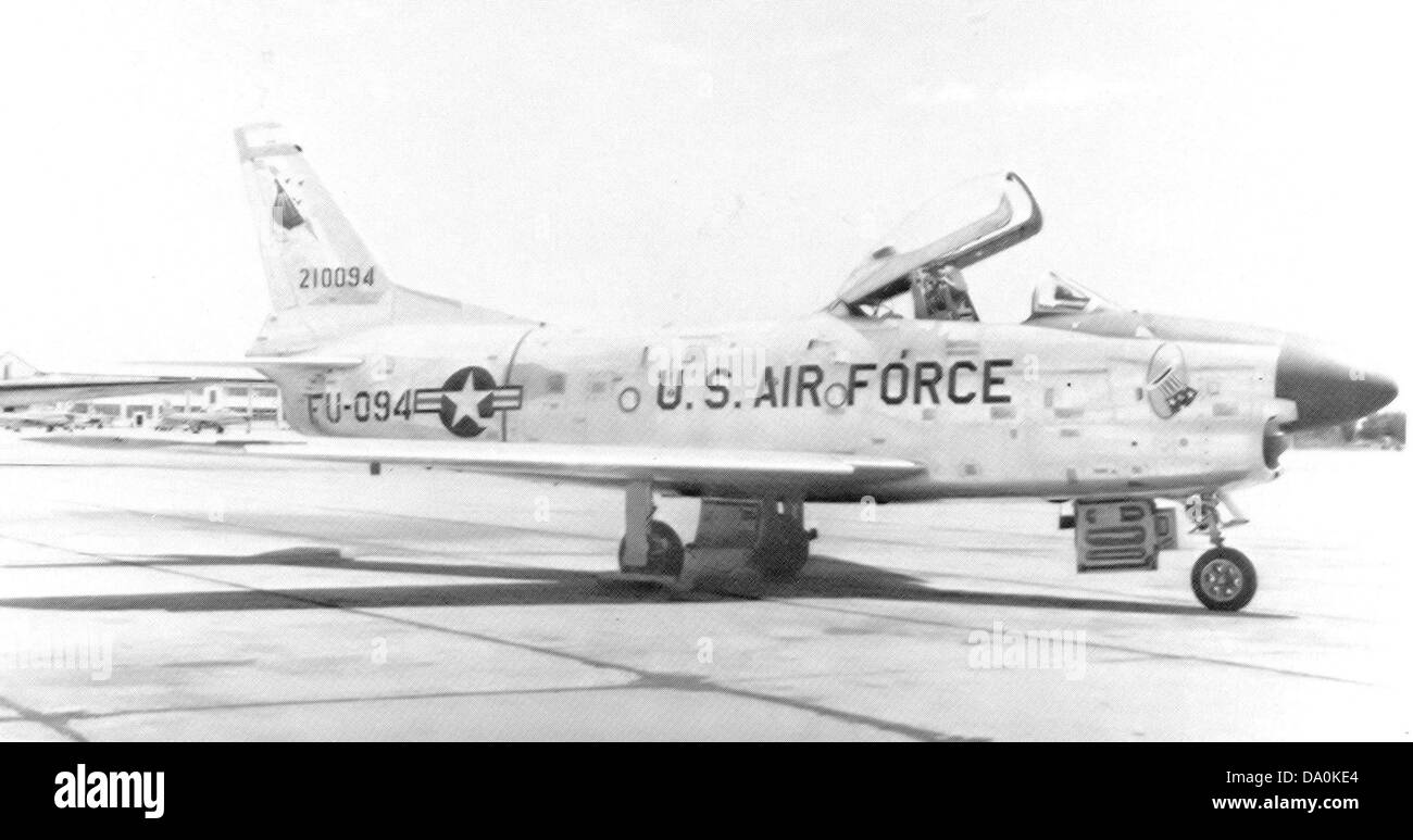 94Th Fighter-Interceptor Squadron North American F-86D Sabre 52-10094-50-NA Banque D'Images