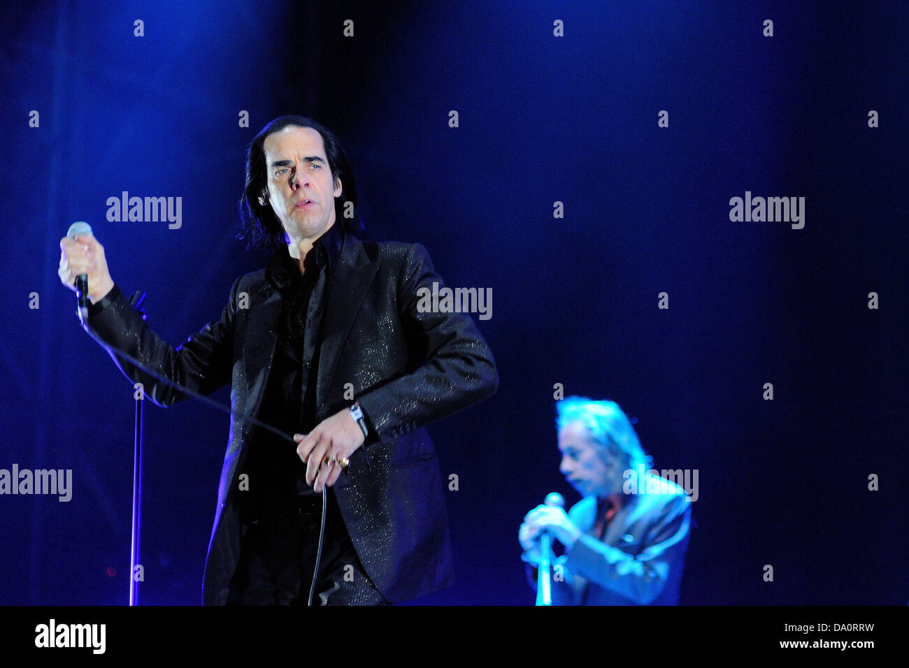 Barcelone - le 25 mai : Nick Cave and the Bad Seeds, bande effectue par Heineken Primavera Sound Festival 2013. Banque D'Images Barcelone - le 25 mai : Nick Cave and the Bad Seeds, bande effectue par Heineken Primavera Sound Festival 2013. Banque D'Images
