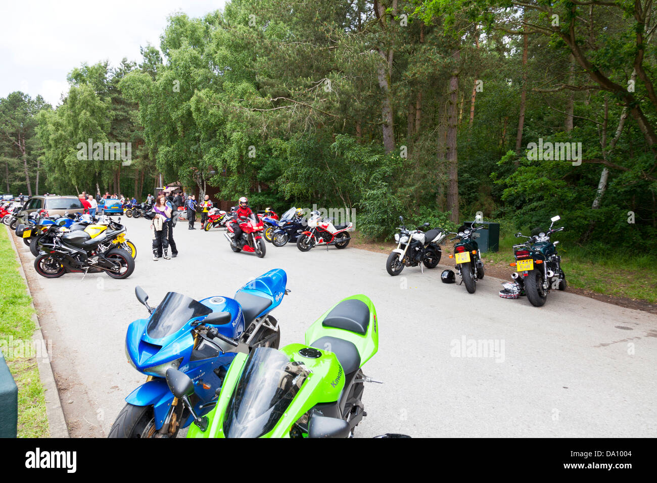 Willingham woods bike park lieu de rencontre motos garées Market Rasen, Lincolnshire, Angleterre, Royaume-Uni Banque D'Images